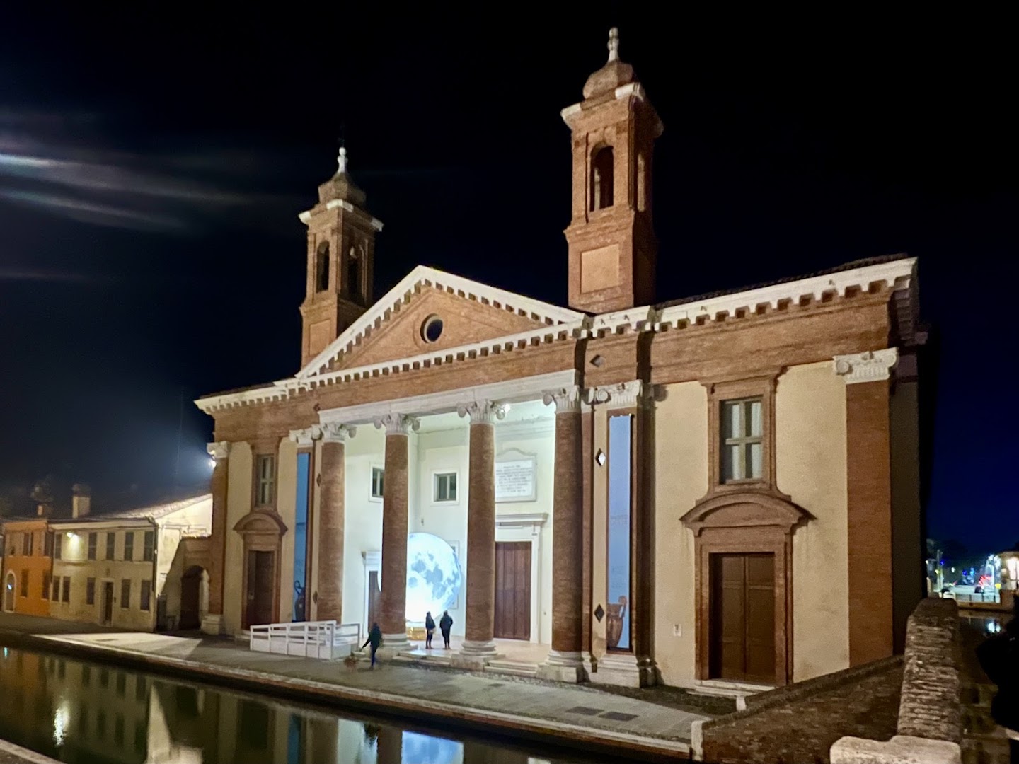 Ponte degli Sbirri, Comacchio