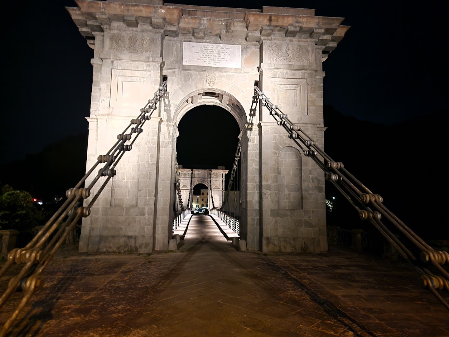 Ponte delle Catene