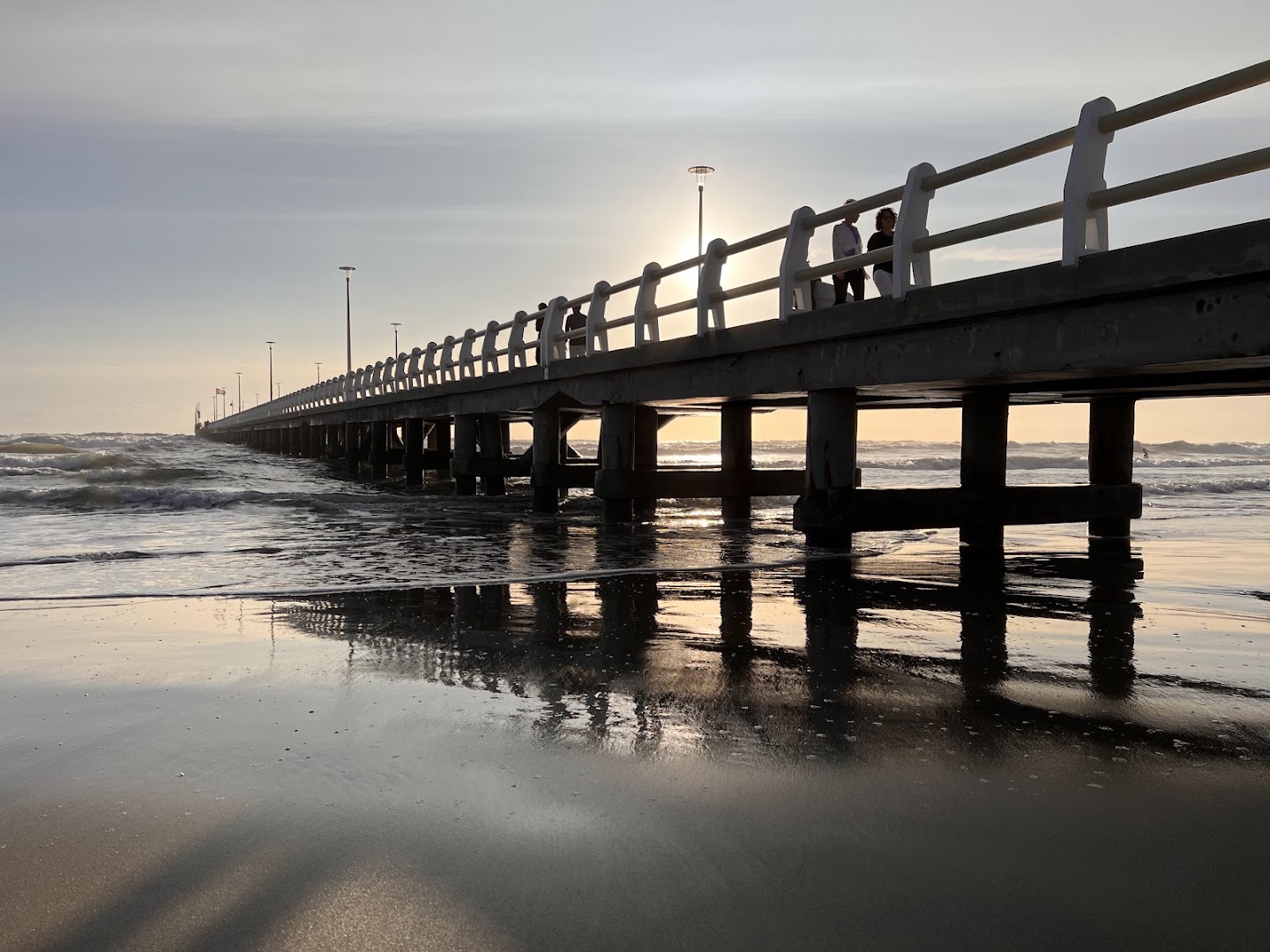 Pontile Medaglie d'oro di lunga navigazione - Forte dei Marmi, Forte dei Marmi