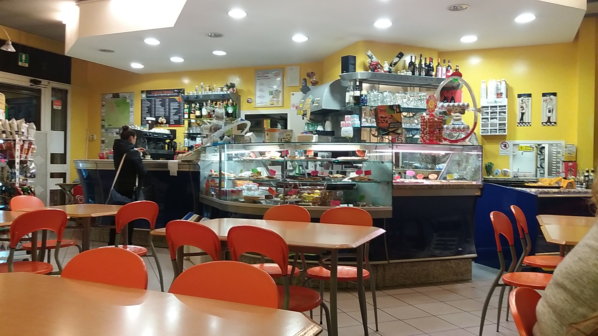 Pool Bar Pizzeria