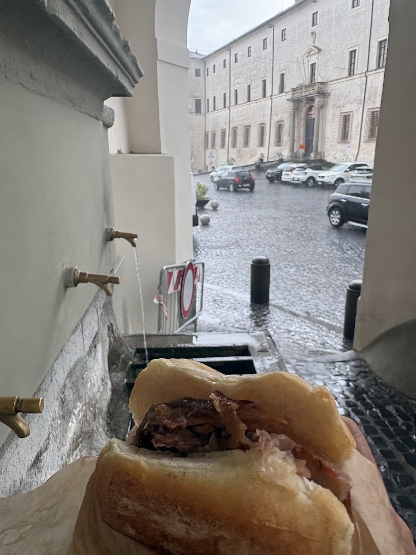Porchetta Cioli