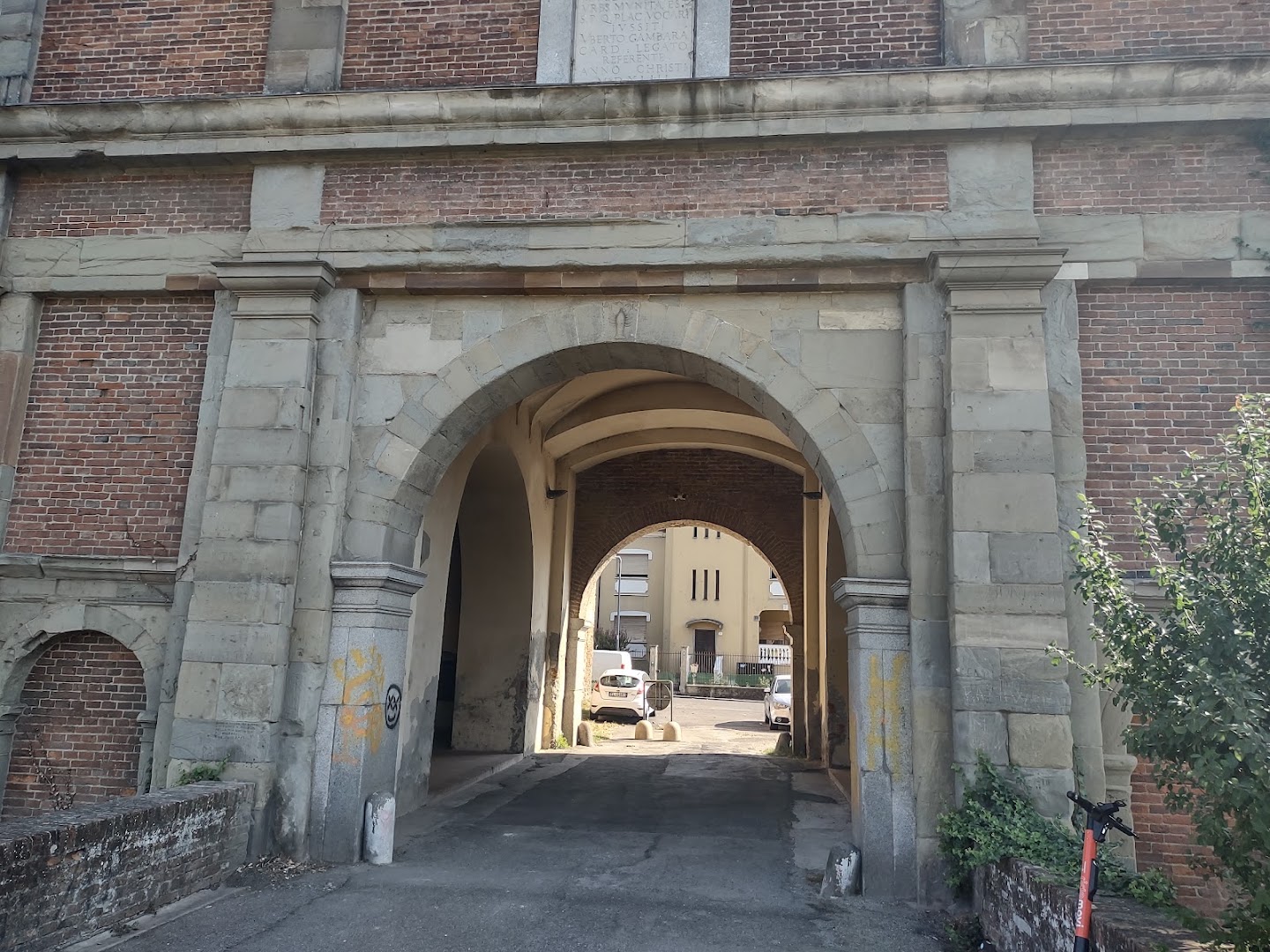 Porta Borghetto