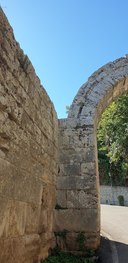 Porta Casamari, Ferentino