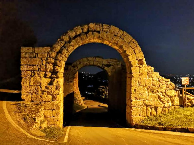Porta Casamari