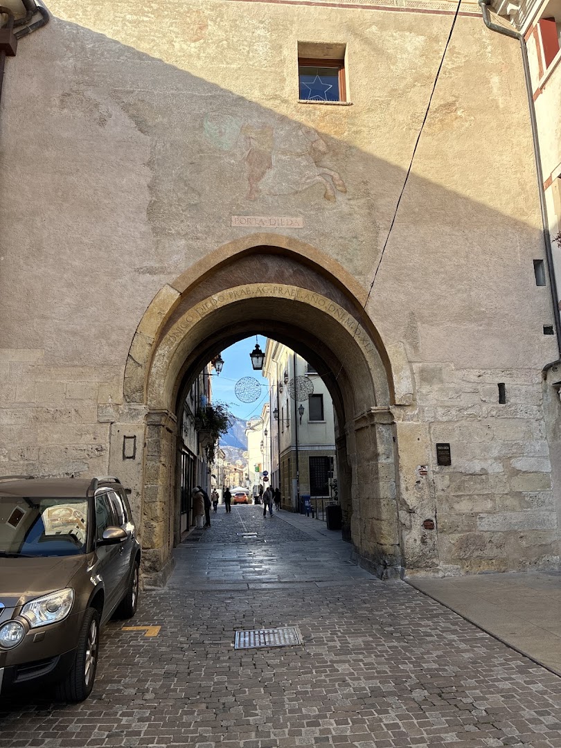 Porta Dieda