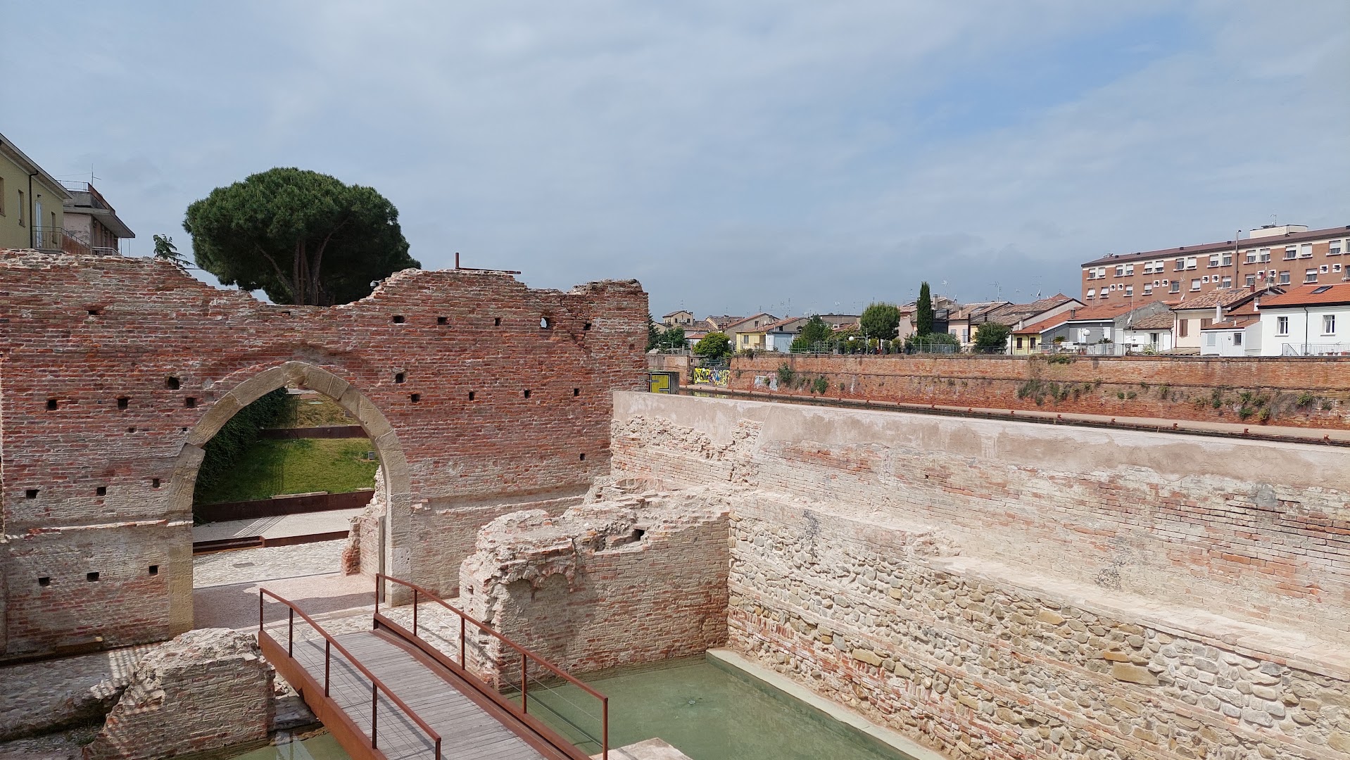 Porta Galliana