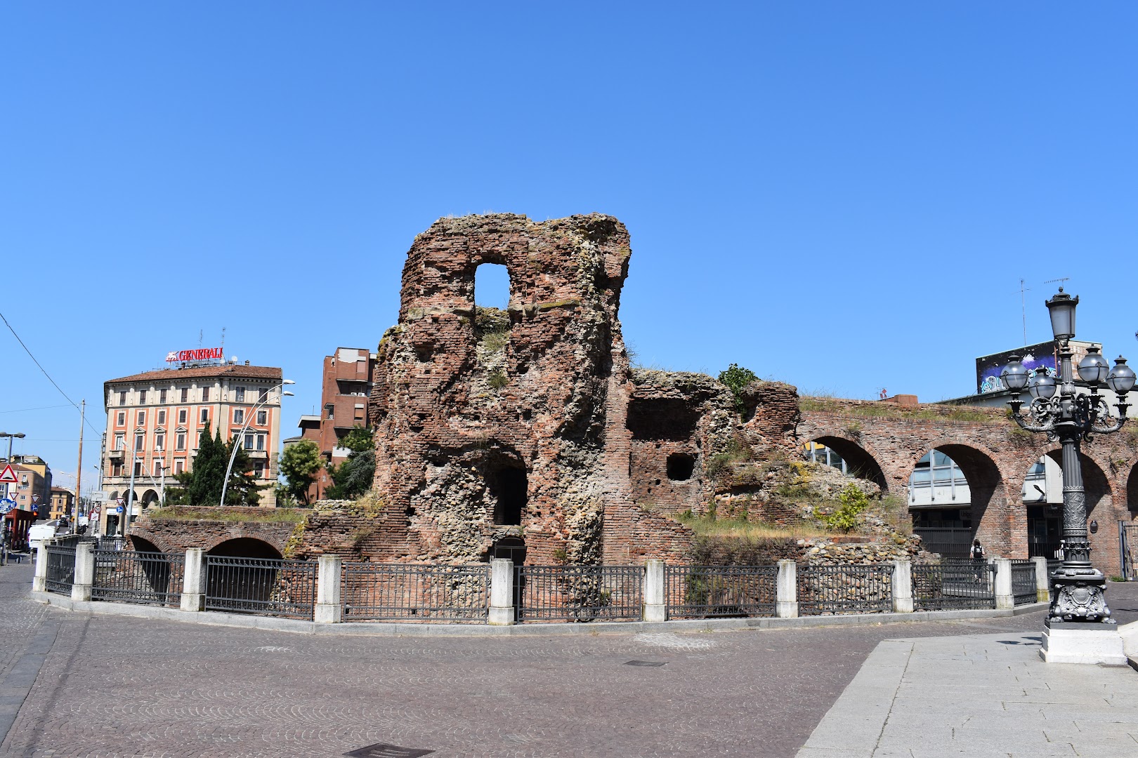 Porta Galliera