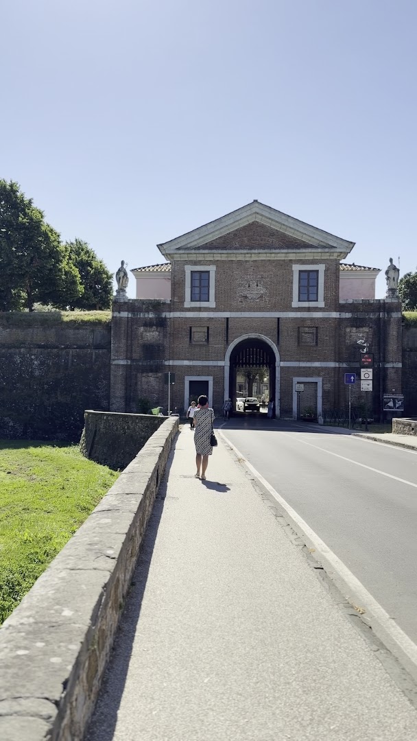 Porta San Donato
