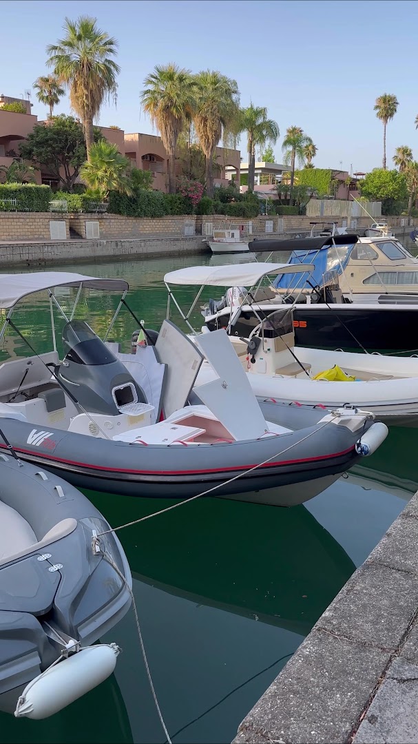 PORTOROSA IN BARCA - Escursioni Isole Eolie
