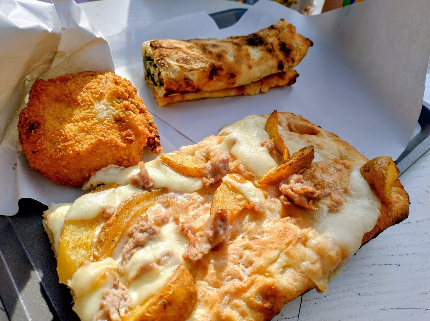 Porzio...ni di pizza Corso Umberto I