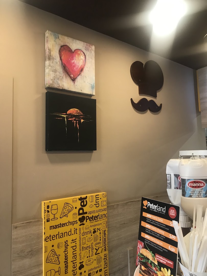 Porzioni di Pizza e Peterland Arco Felice