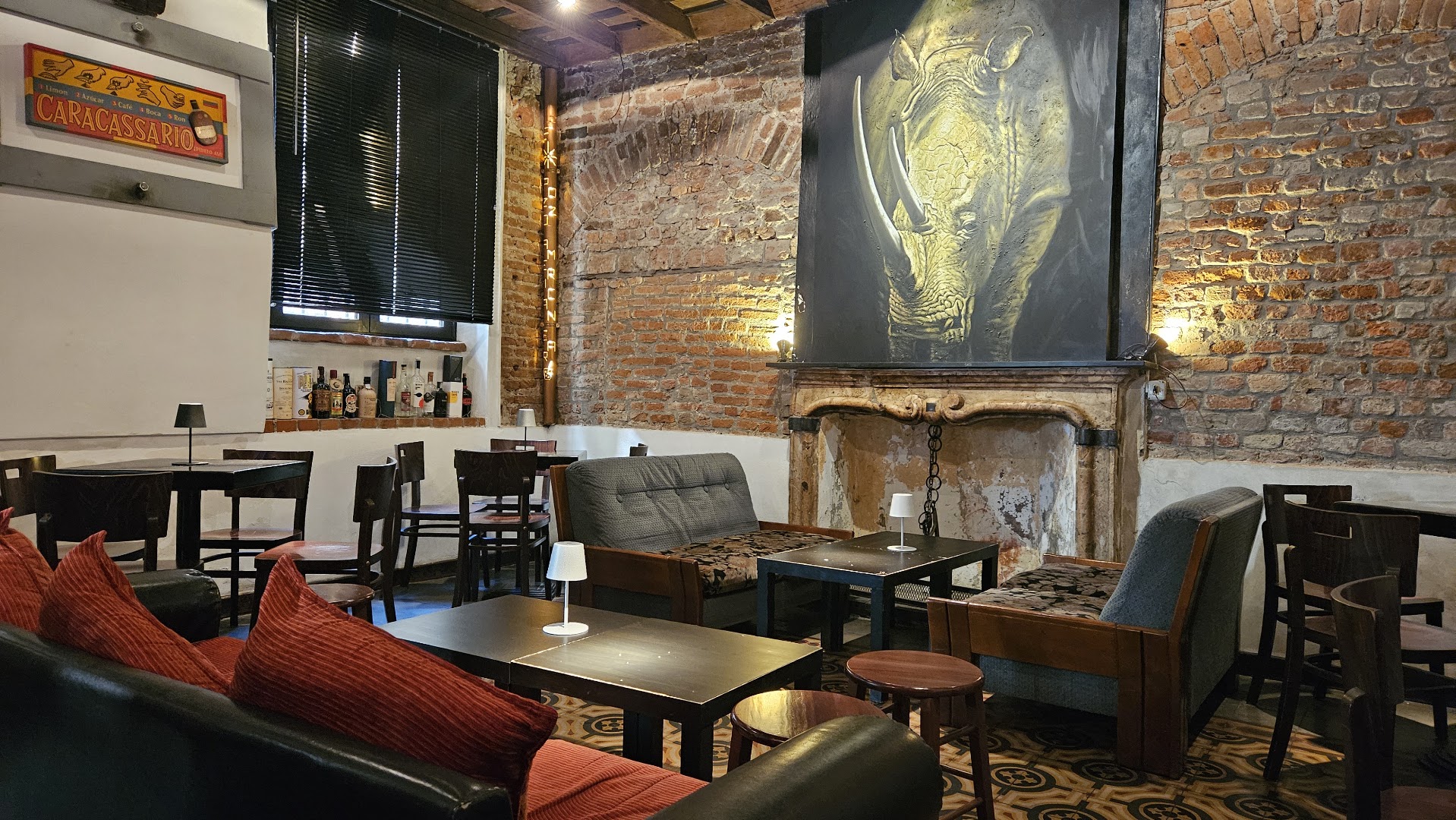 Pozzo American Bar dal 1983 Di Firmo Fabio