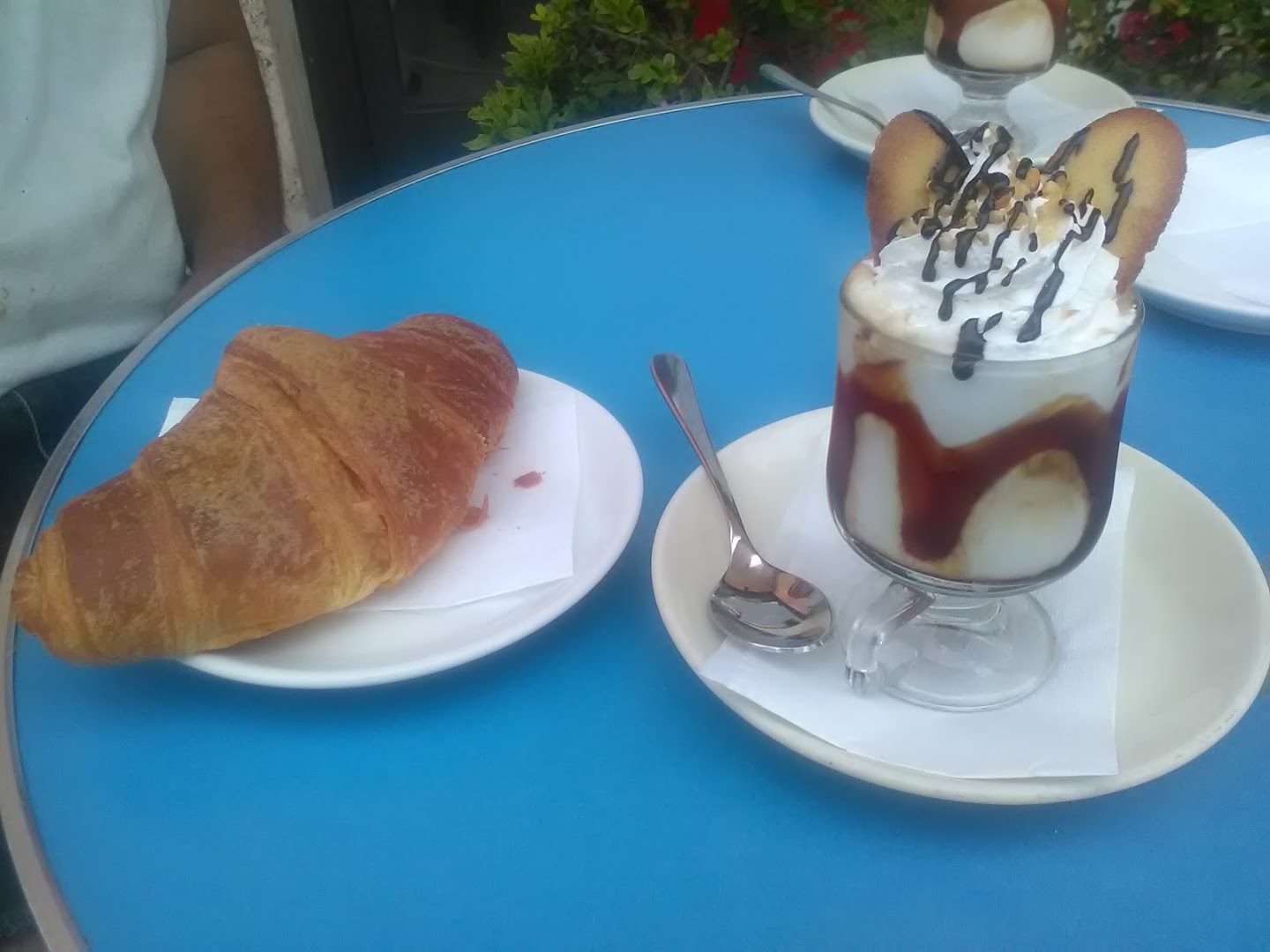 Premiata Pasticceria Impero, Aradeo