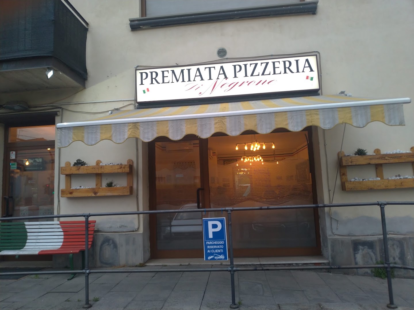Premiata Pizzeria Di Negrone