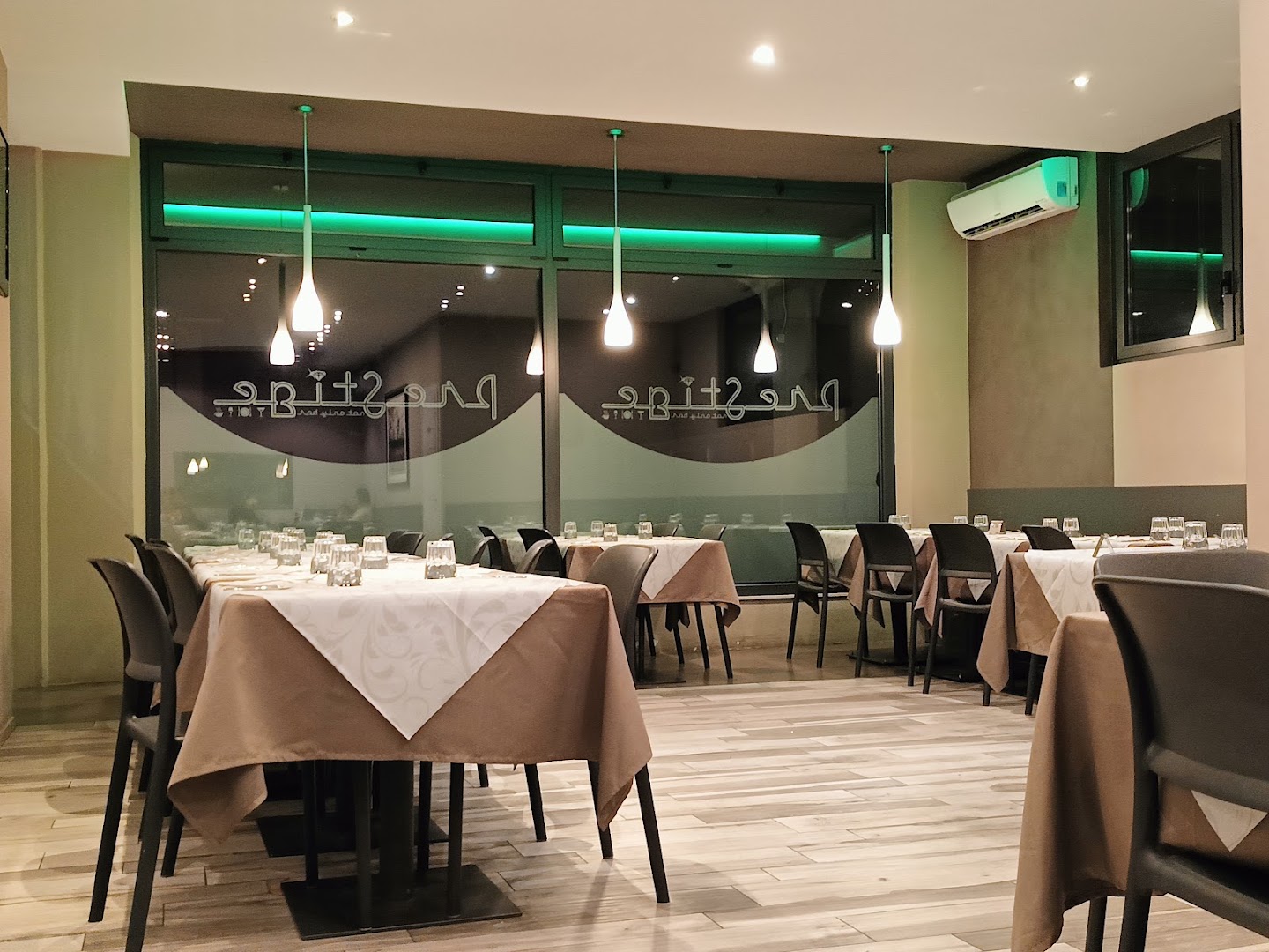 Prestige Ristorante Pizzeria