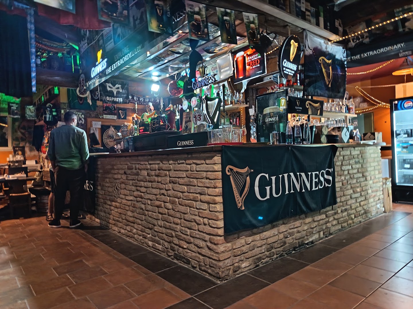 Primary Irish Pub