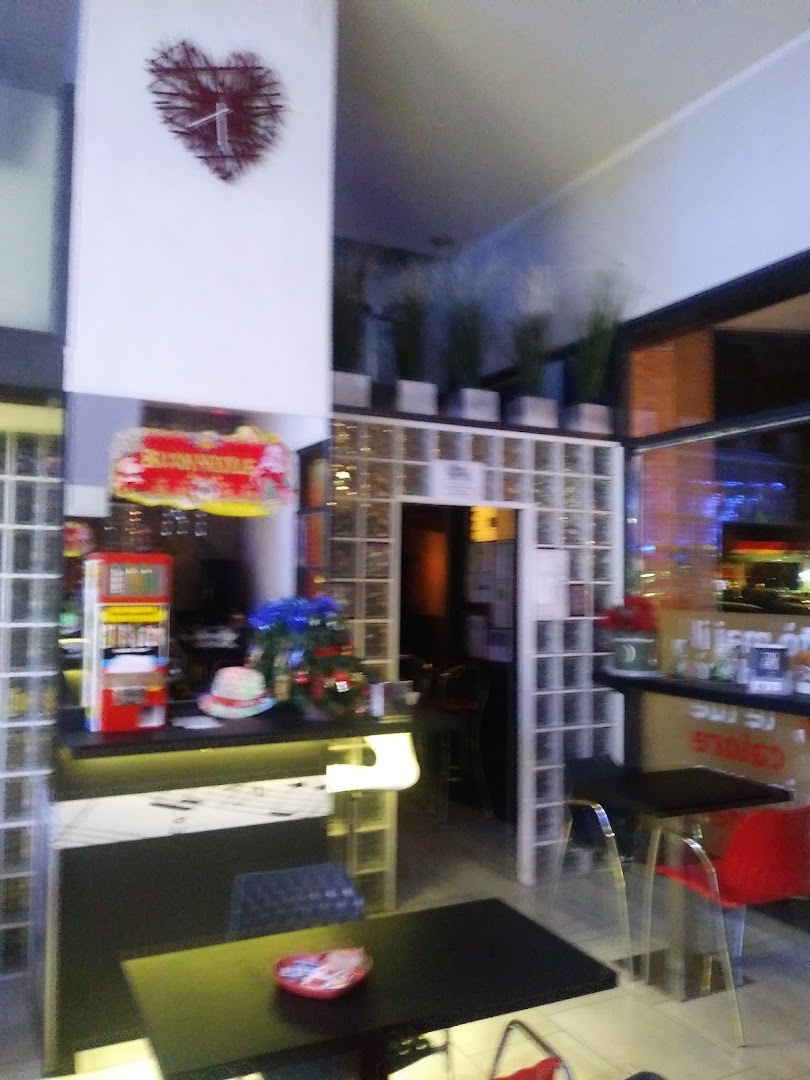 Primo Piano Risto Cafè