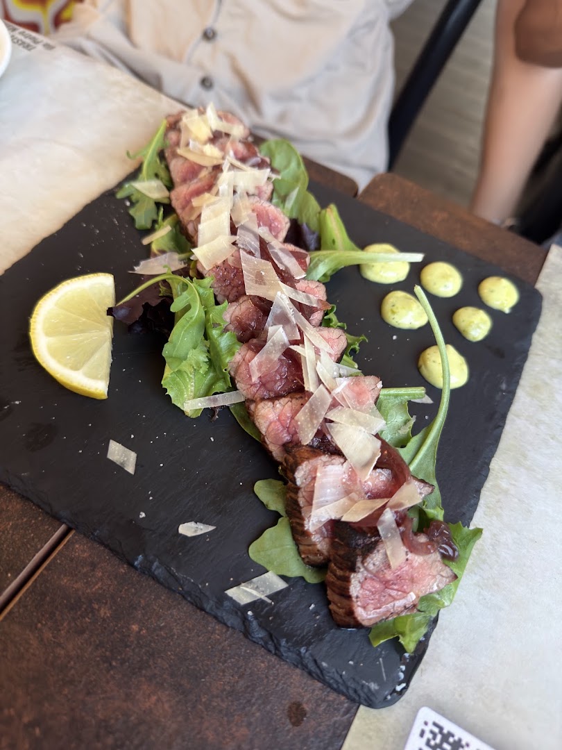 Primo Urban Bistrot - Cruderia Pinseria