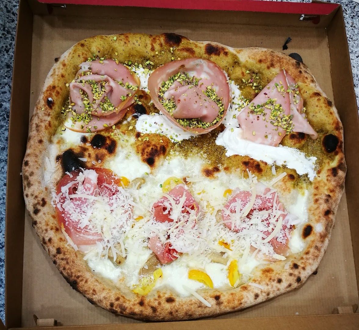 Profumo di pane di CASCINO FILIPPO, Palermo