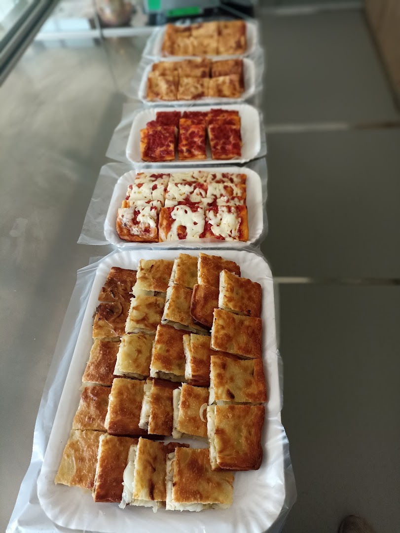 Profumo di pane e caffè