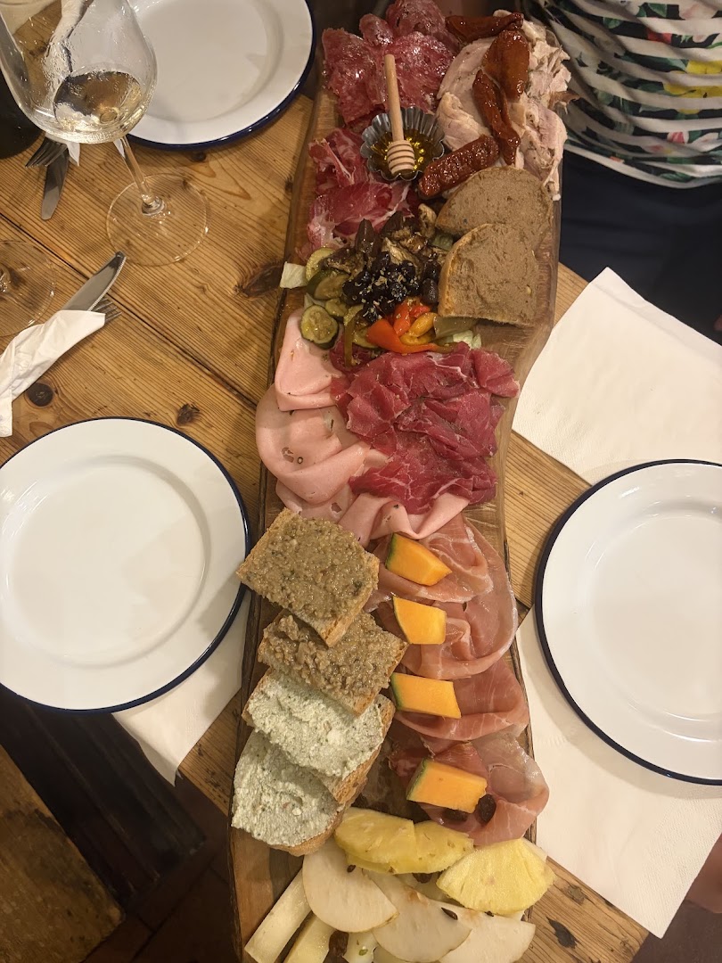 Prosciutteria Cantina dei Papi - Trevi