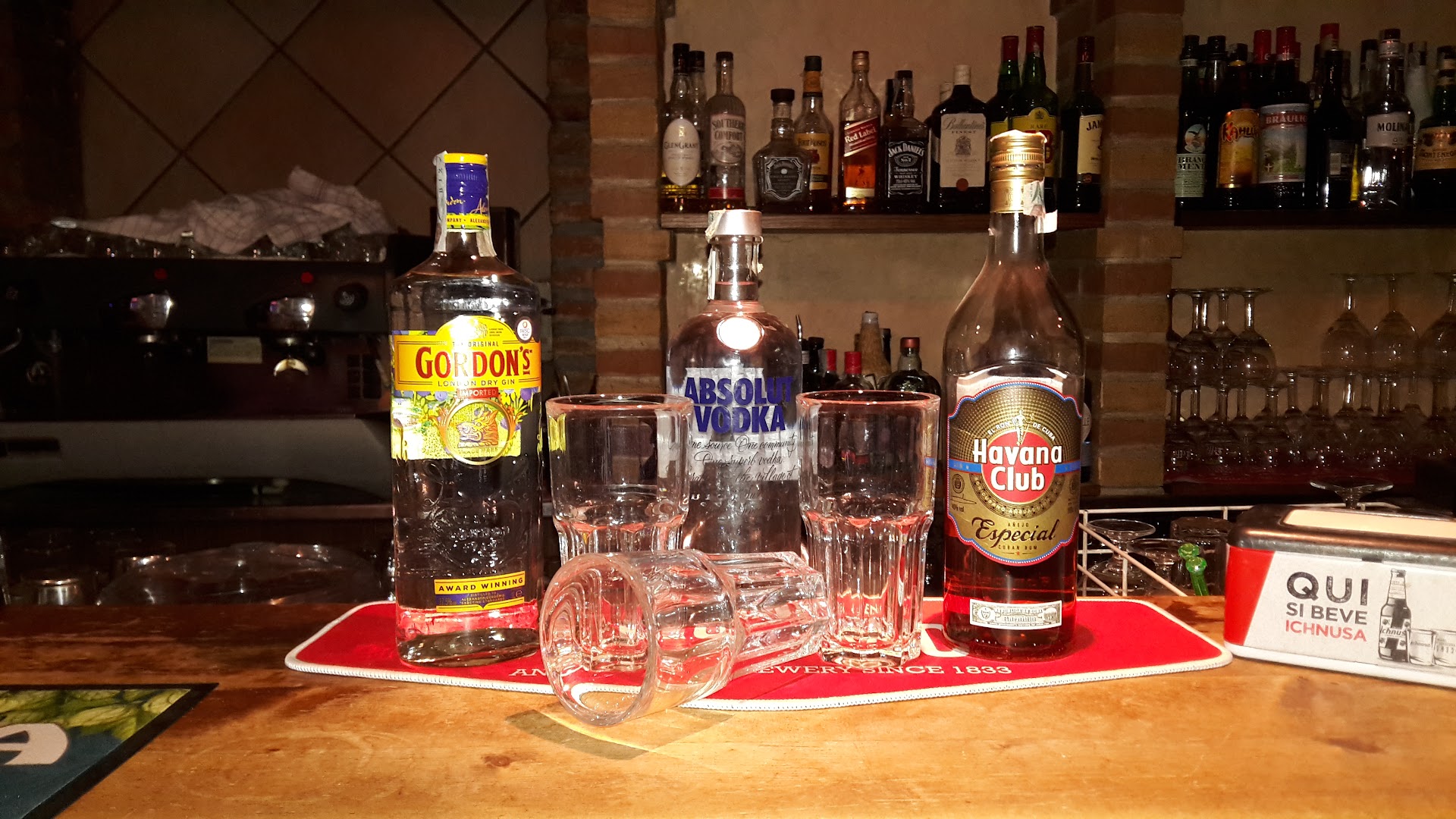 PUB ANNO ZERO