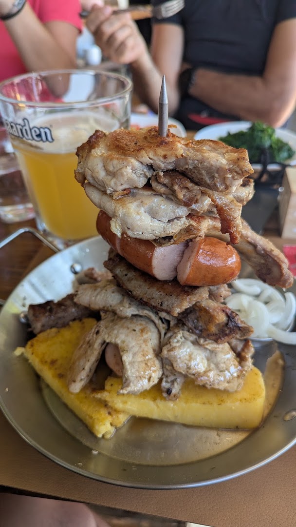 Pub "J"bar