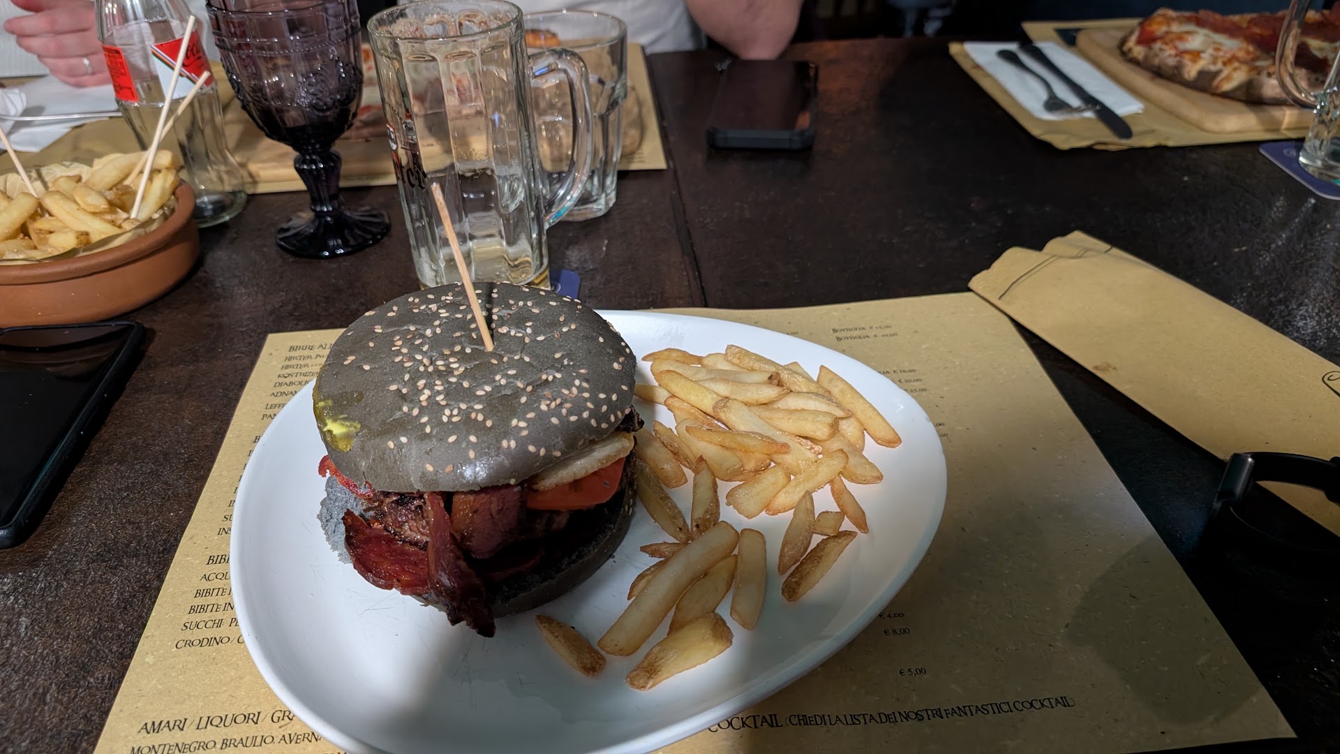 Pub La Caverna
