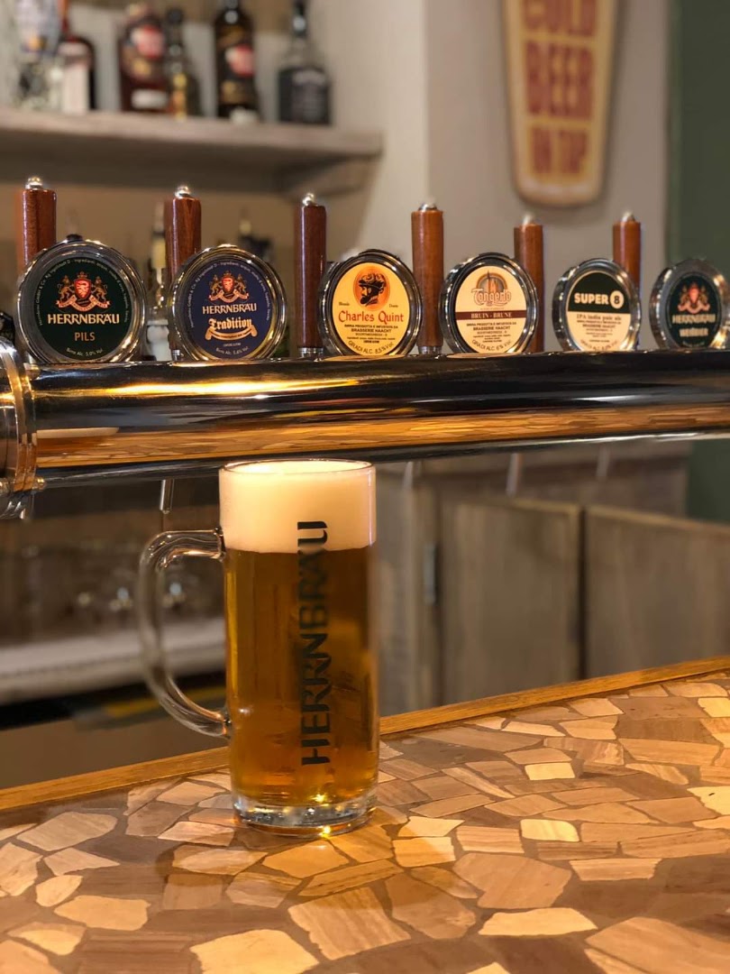 PUB la Taverna
