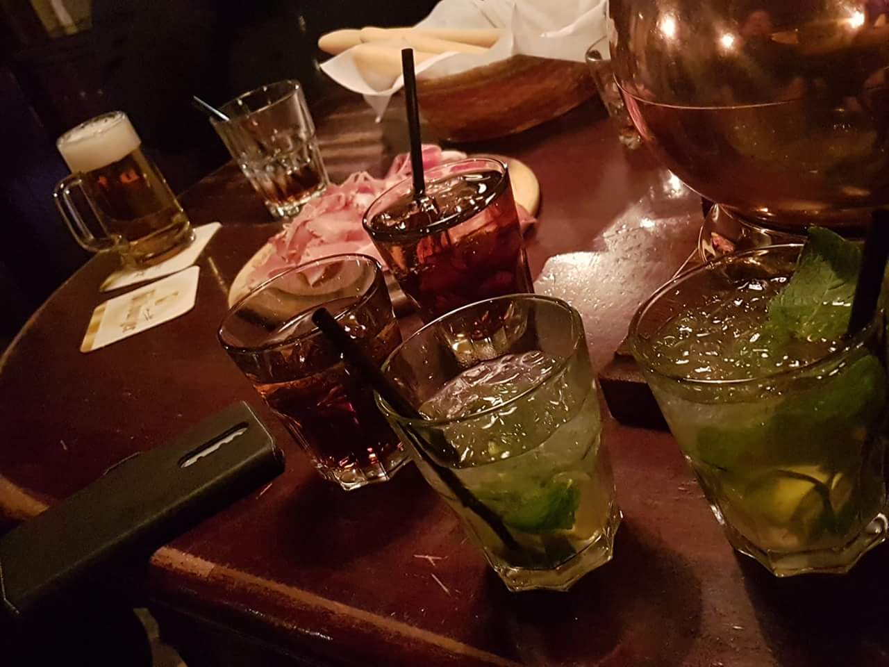 Pub La Torcia, Mori