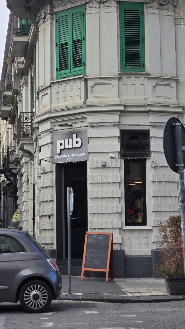 Pub: Ristorante - Pizzeria - Hamburgeria