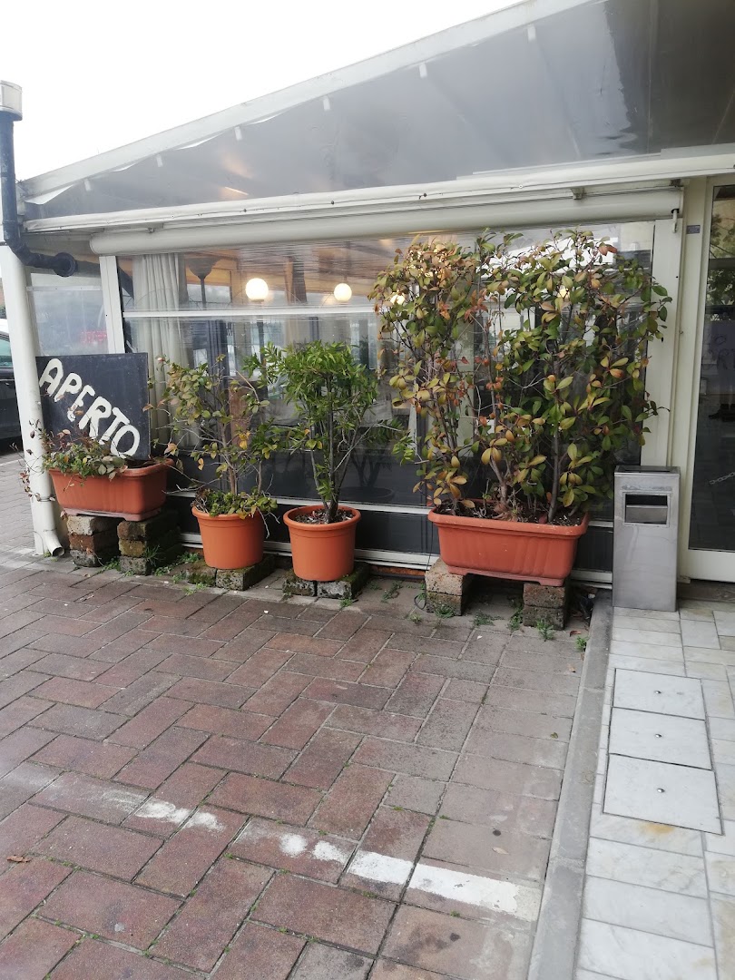 Pucci Bar