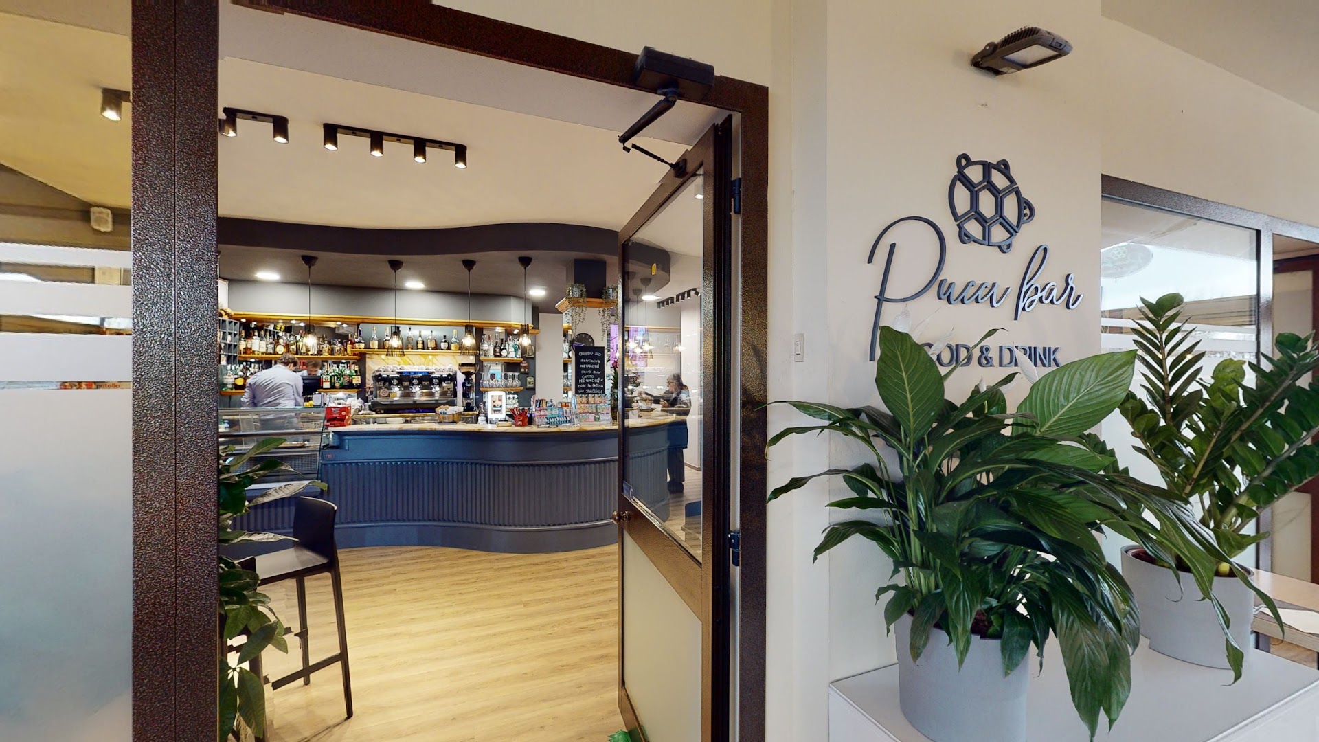 Pucci Bar