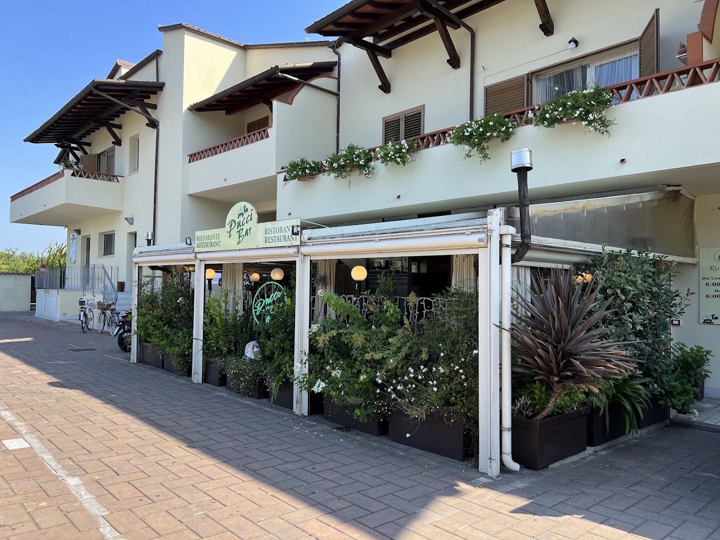 Pucci Bar
