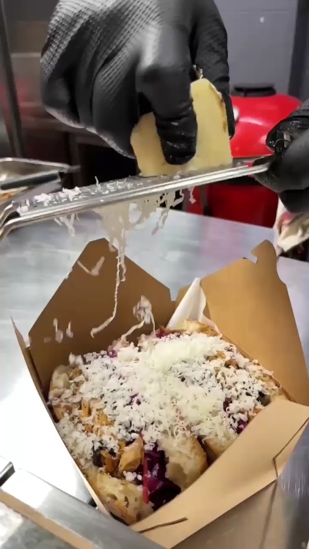 Pulled Factory | BBQ Sandwich