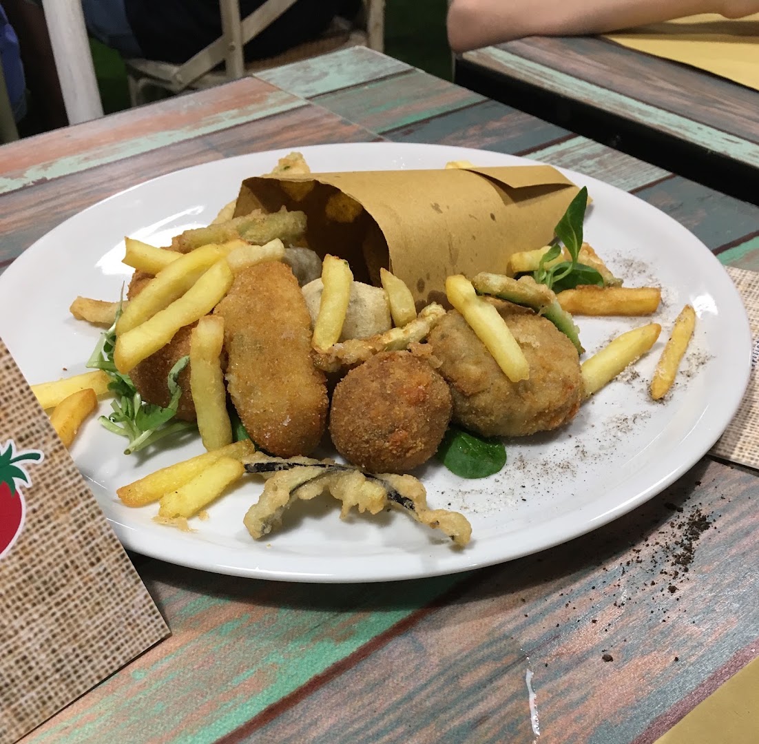 Pummarola Gourmet, Portici