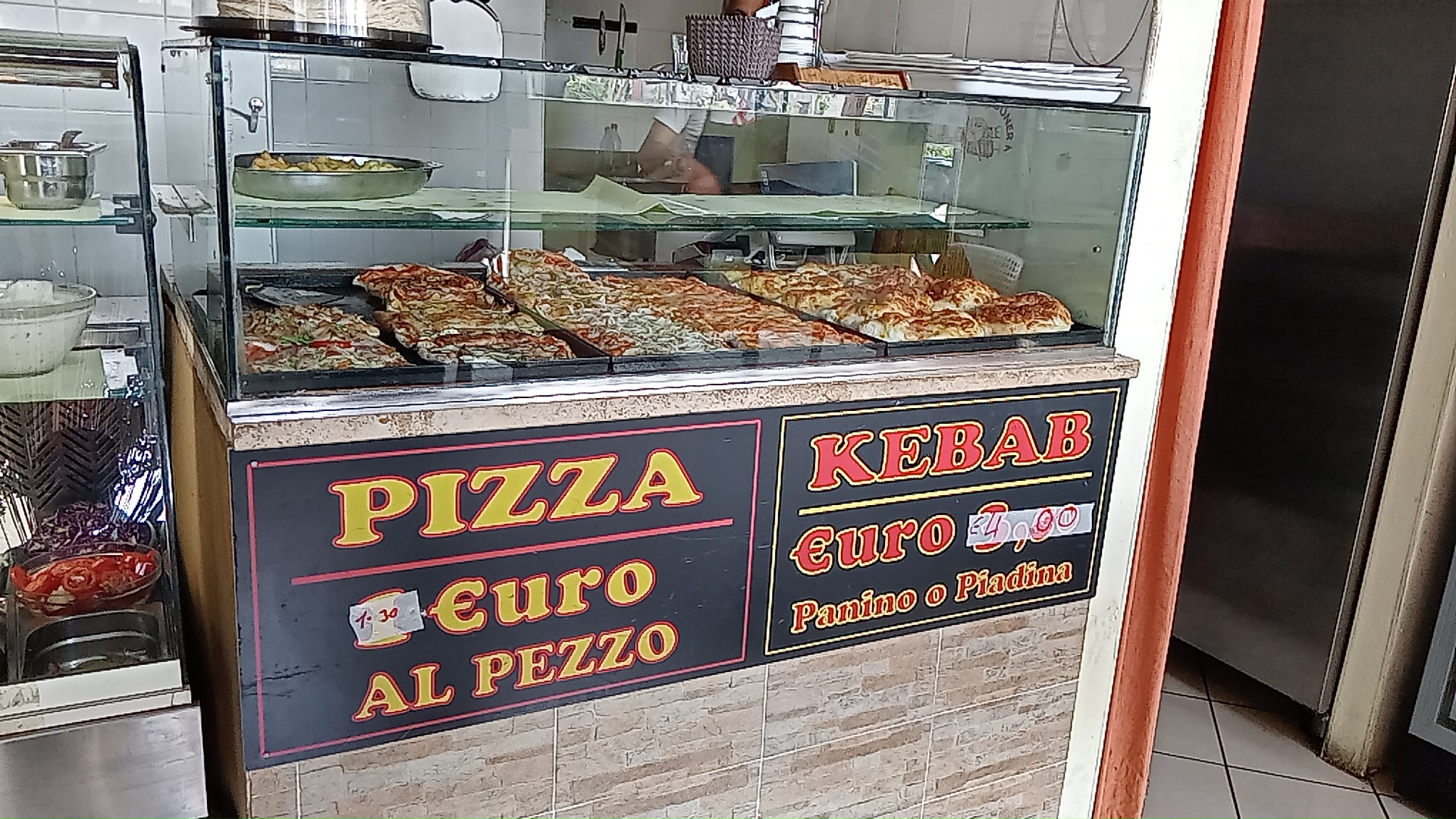 Punjabi pizzeria kebab Indian