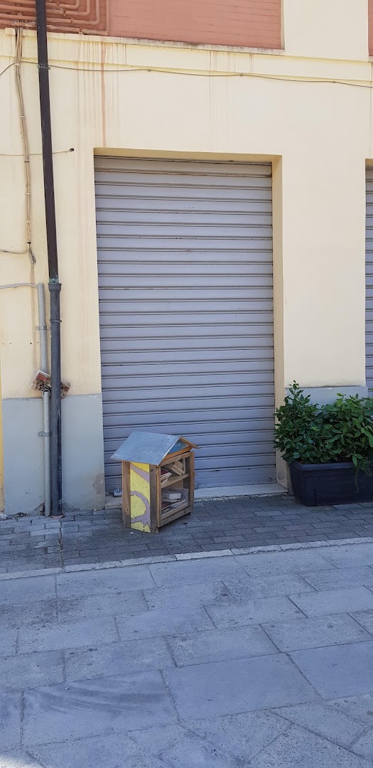 Punto di bookcrossing di SUD osteria, Perugia