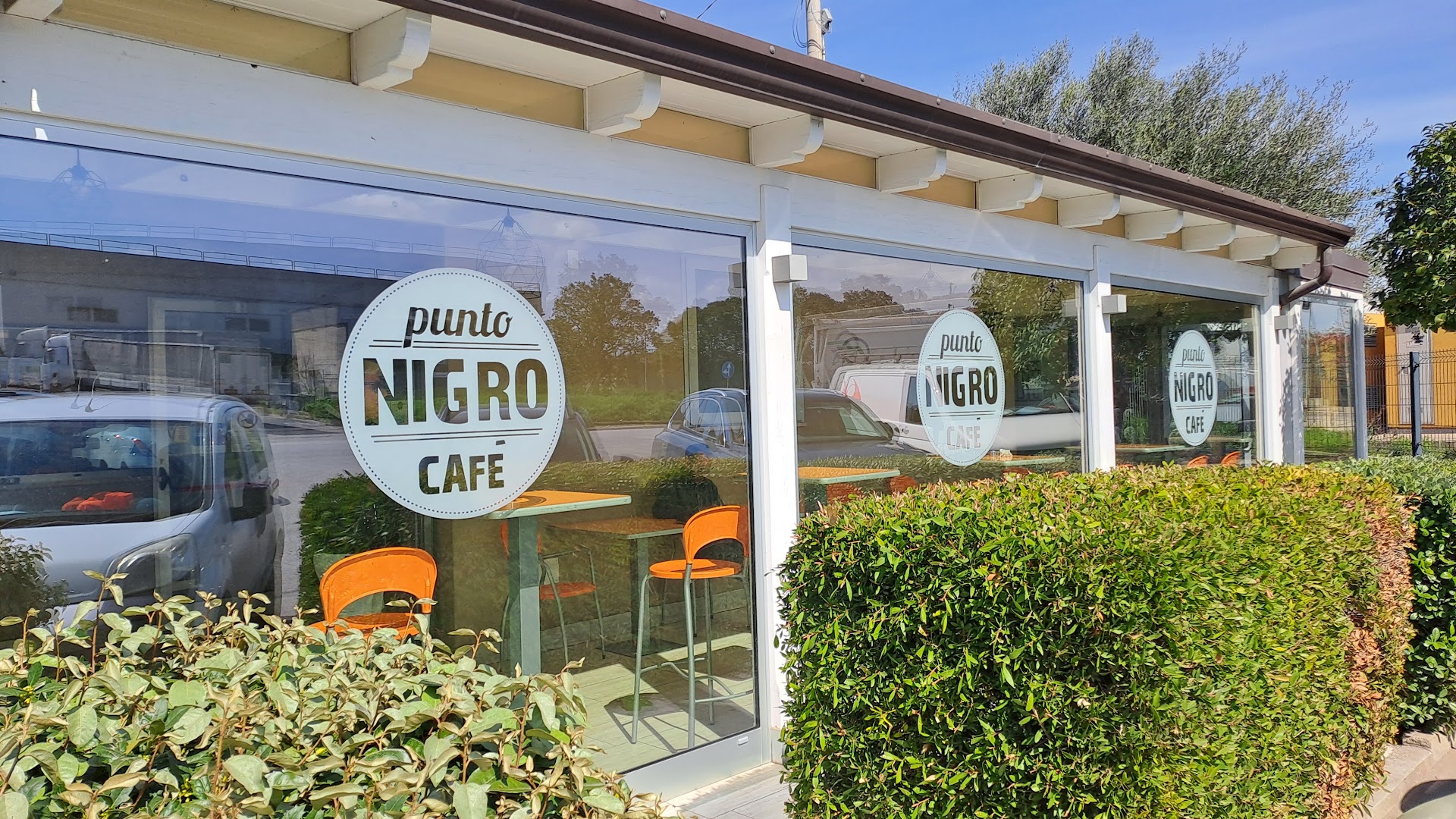 Punto Nigro Cafe
