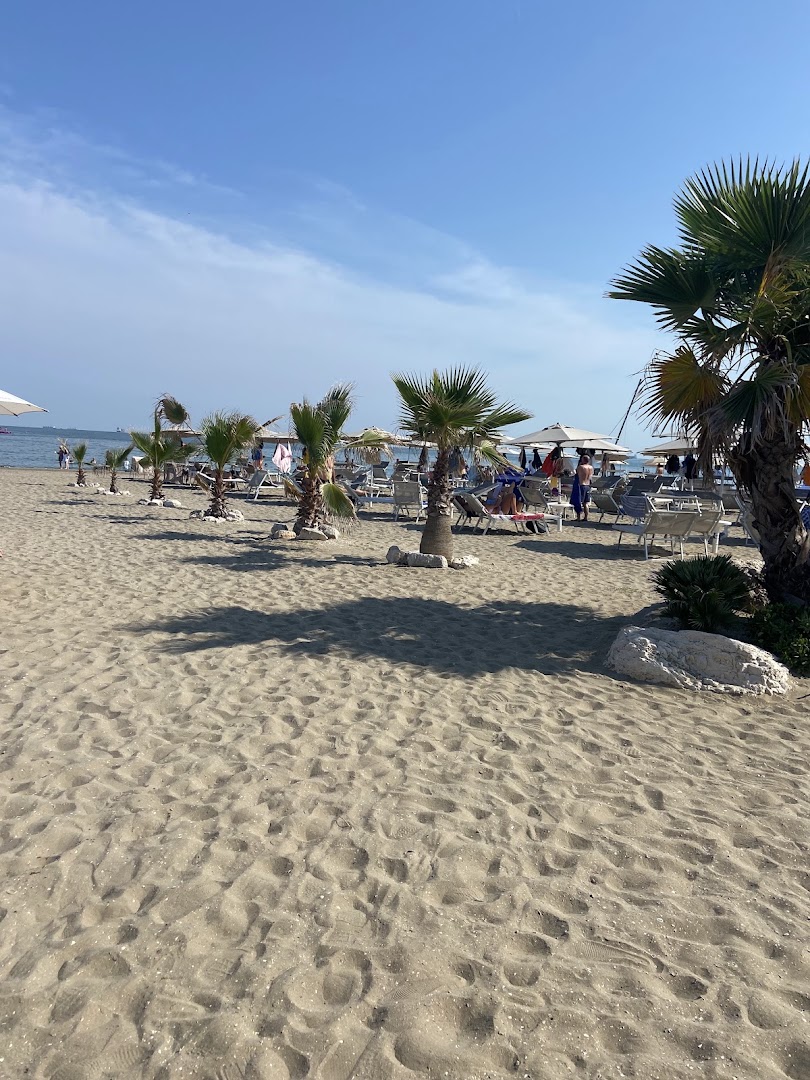 Pura Vida Beach