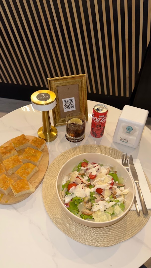 Pura Vita - Breakfast, Cocktails & food, Brescia