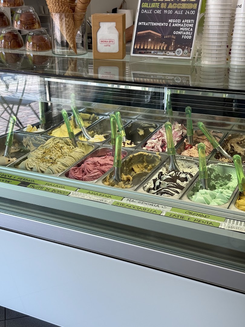 Puro Gusto Gelateria e Caffetteria, Galliate
