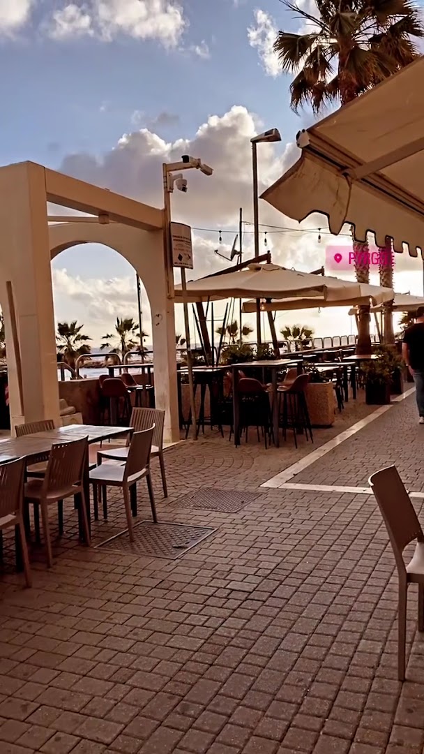 Pyrgo restaurant