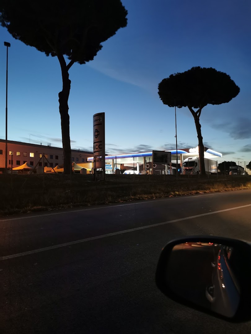 Q8 Via Ardeatina 2485 Santa Palomba