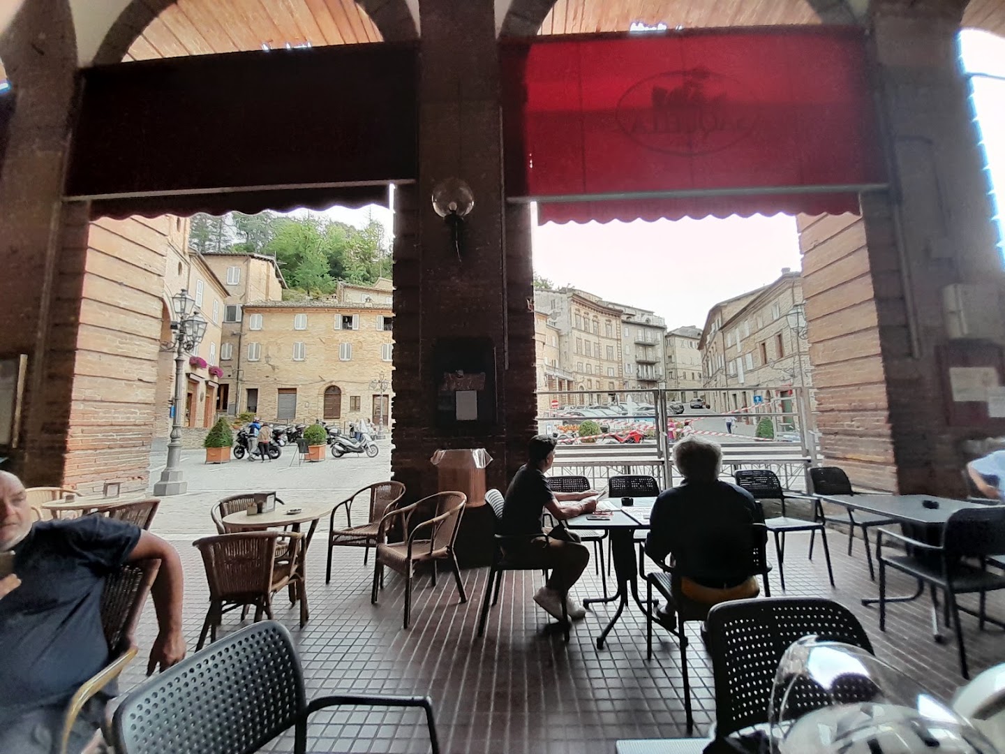 Quadrani Mario Bar E Gelateria