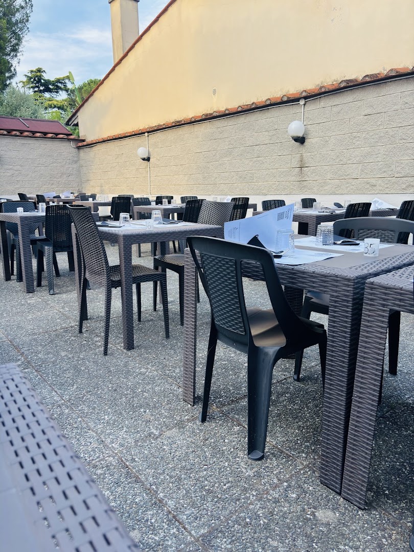 QUARTIER GENERALE, Prato