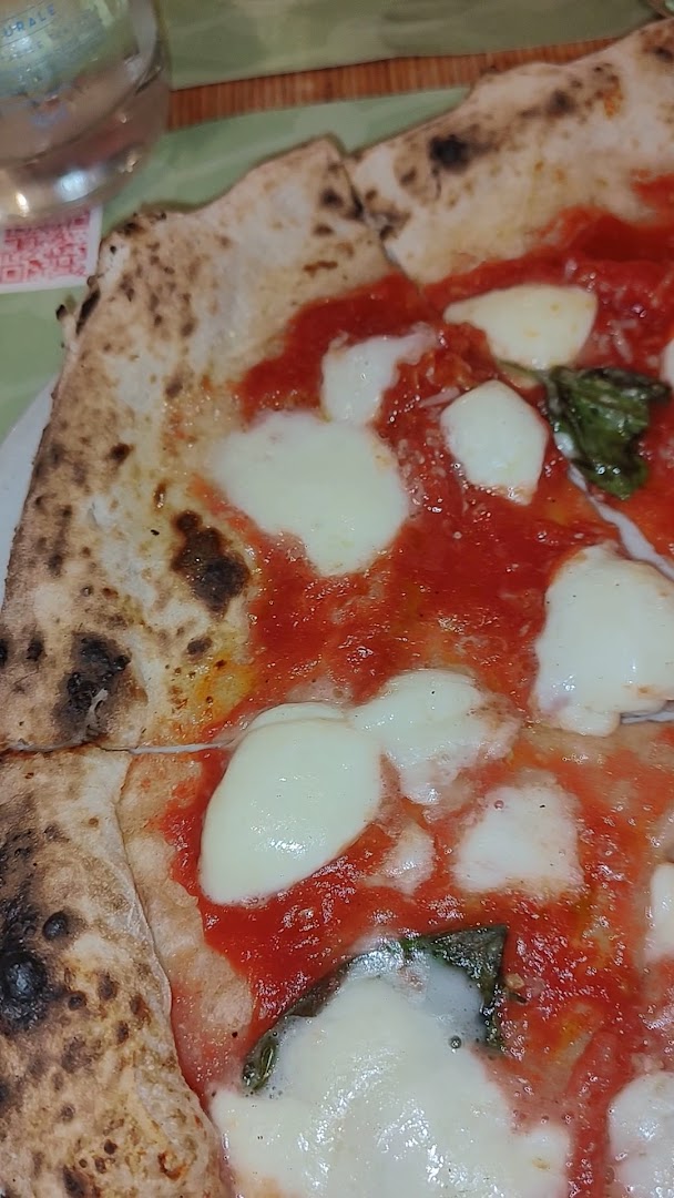 quattroquinti - Pizzeria
