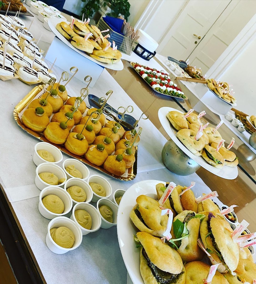Queen 2.0 – Bar, Aperitivi, Pizza e Cocktail a Taranto