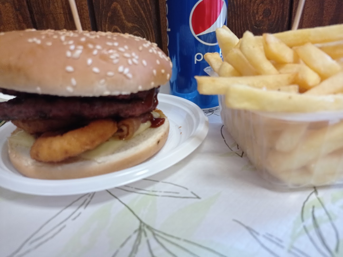Queen Burger