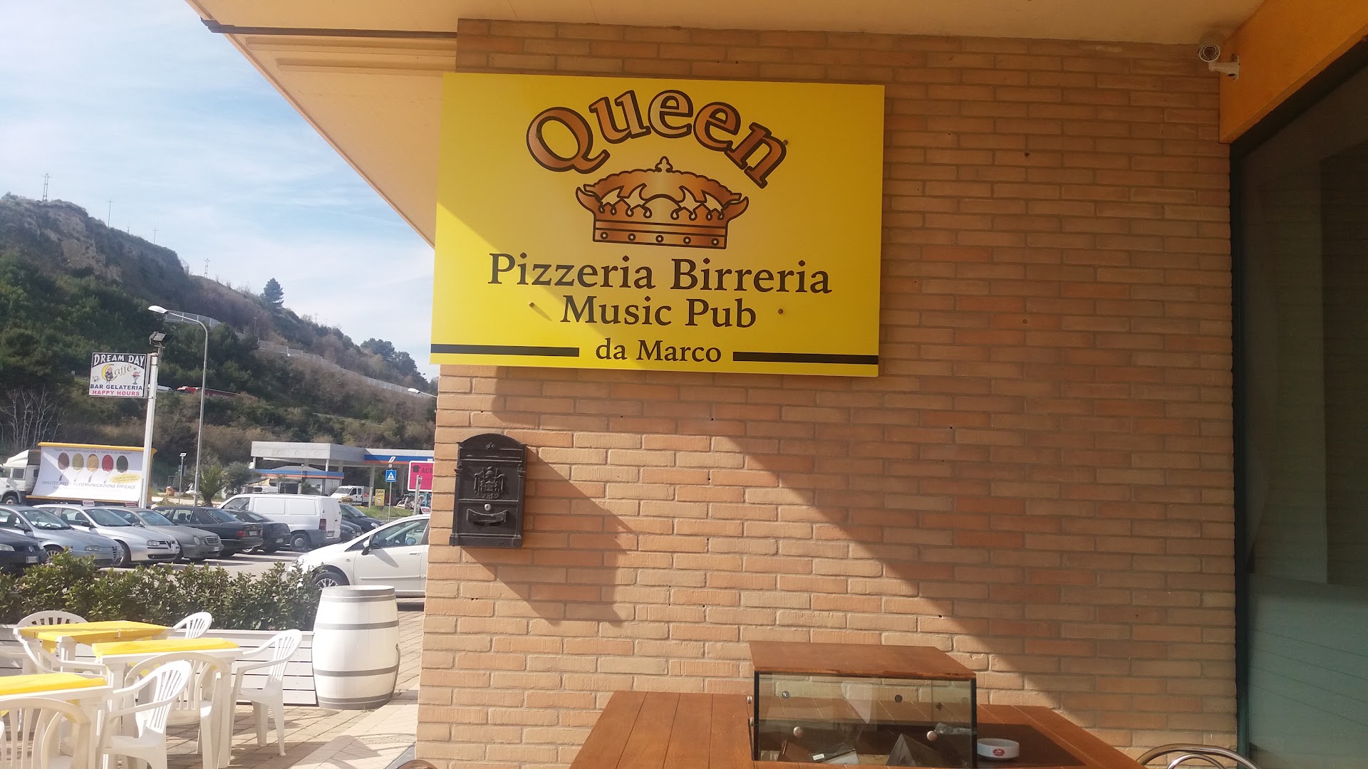 Queen Griglieria Ristorante Pizzeria-